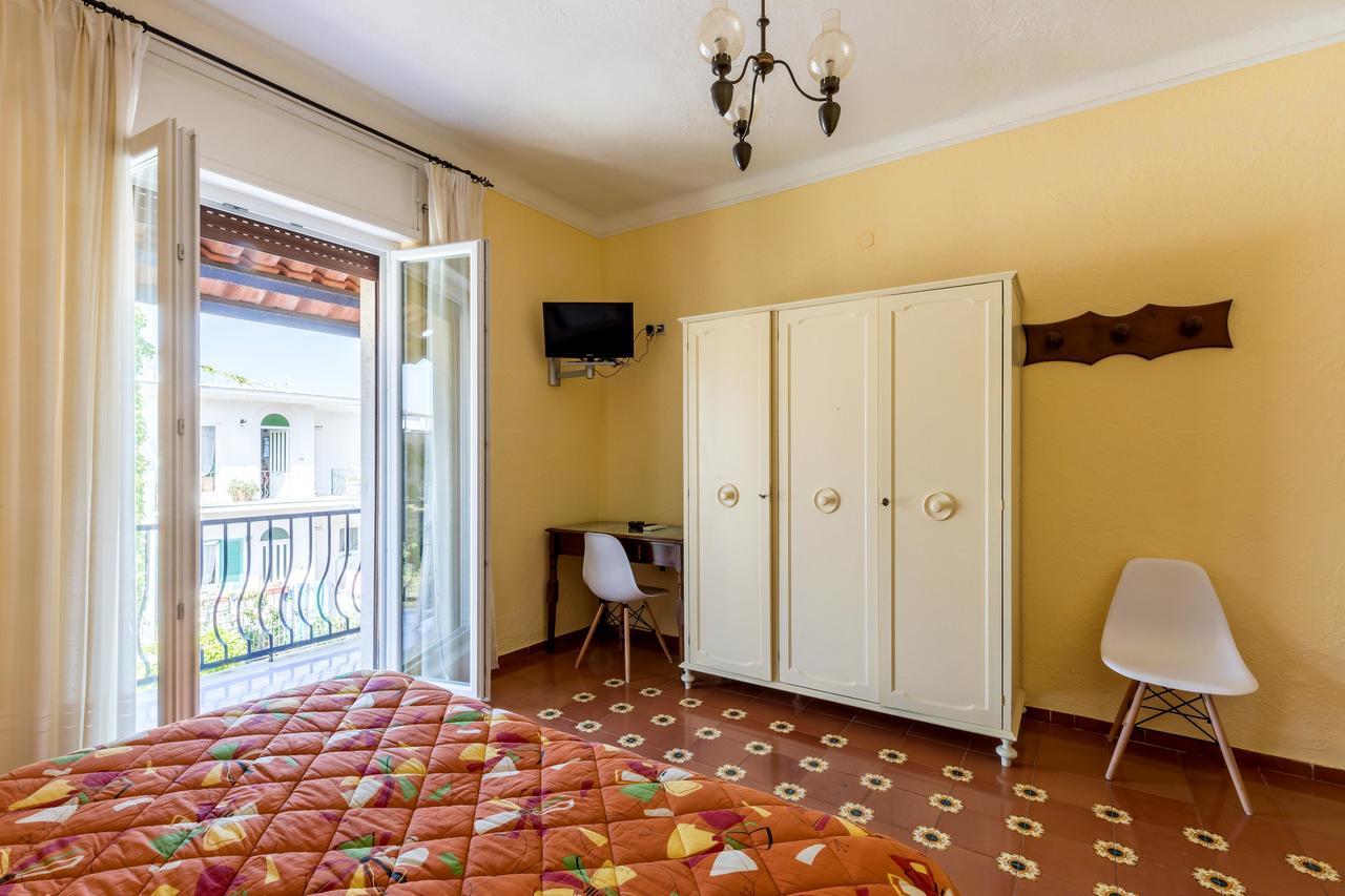 Pensione Villa Mafalda Forio  Exterior photo